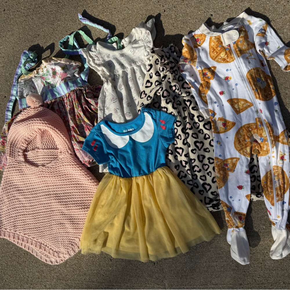 Bundle of Baby Clothes - Size 12 months - 2T